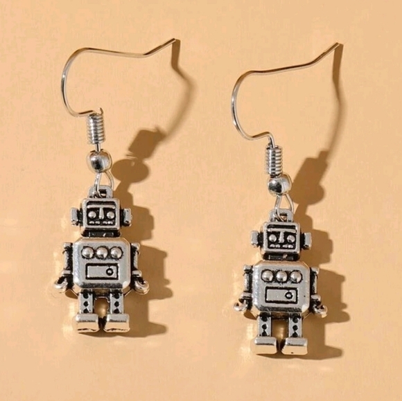 Vintage Style Robot Earrings - Picture 2 of 2